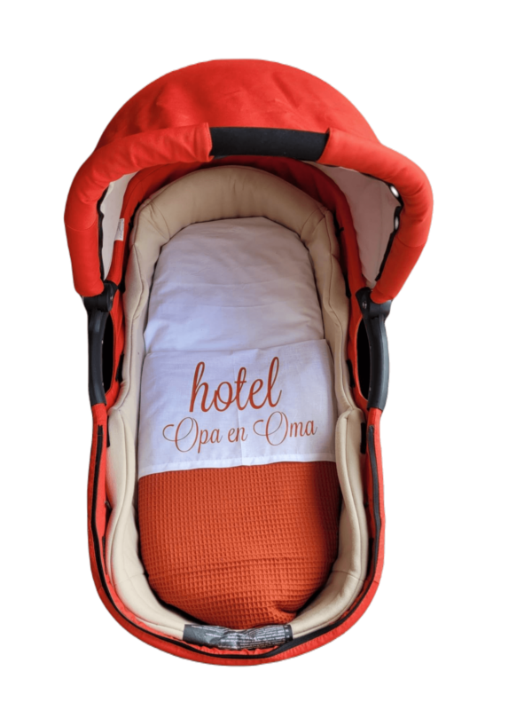 wieglaken hotel opa en oma