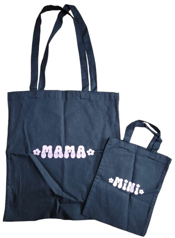 Mama en mini tassen setje